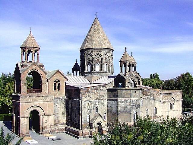 Etsjmiadzin Kathedraal